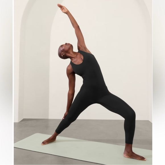 Athleta Transcend 7/8 Bodysuit Women’s Size Medium Yoga Athletic Workout Black - Picture 5 of 14